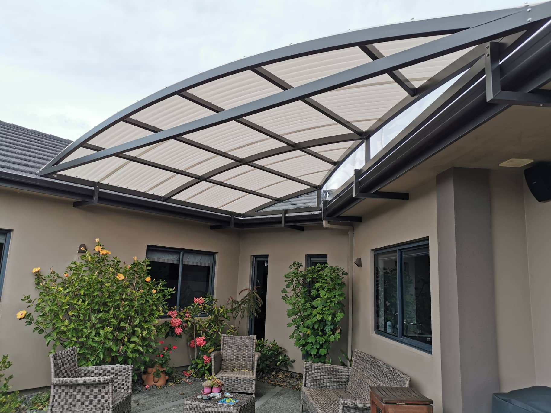 curved awnings